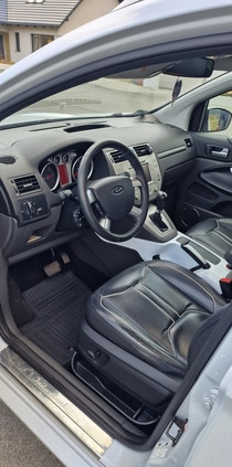 Ford Kuga cena 46900 przebieg: 135000, rok produkcji 2010 z Wałbrzych małe 301